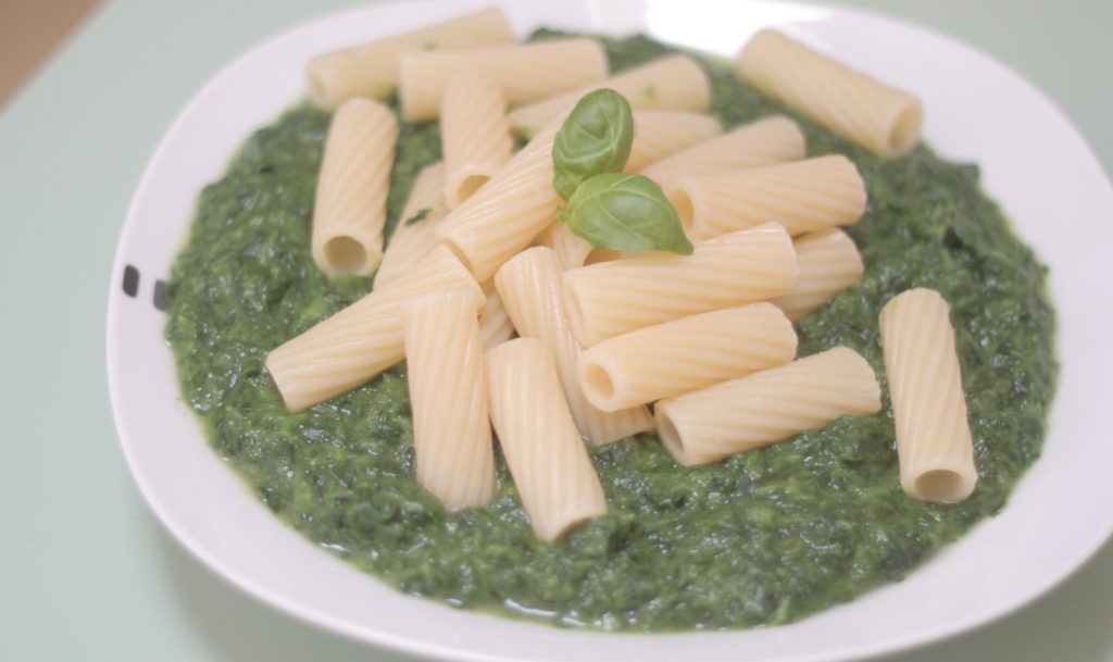 creamed spinach and pasta